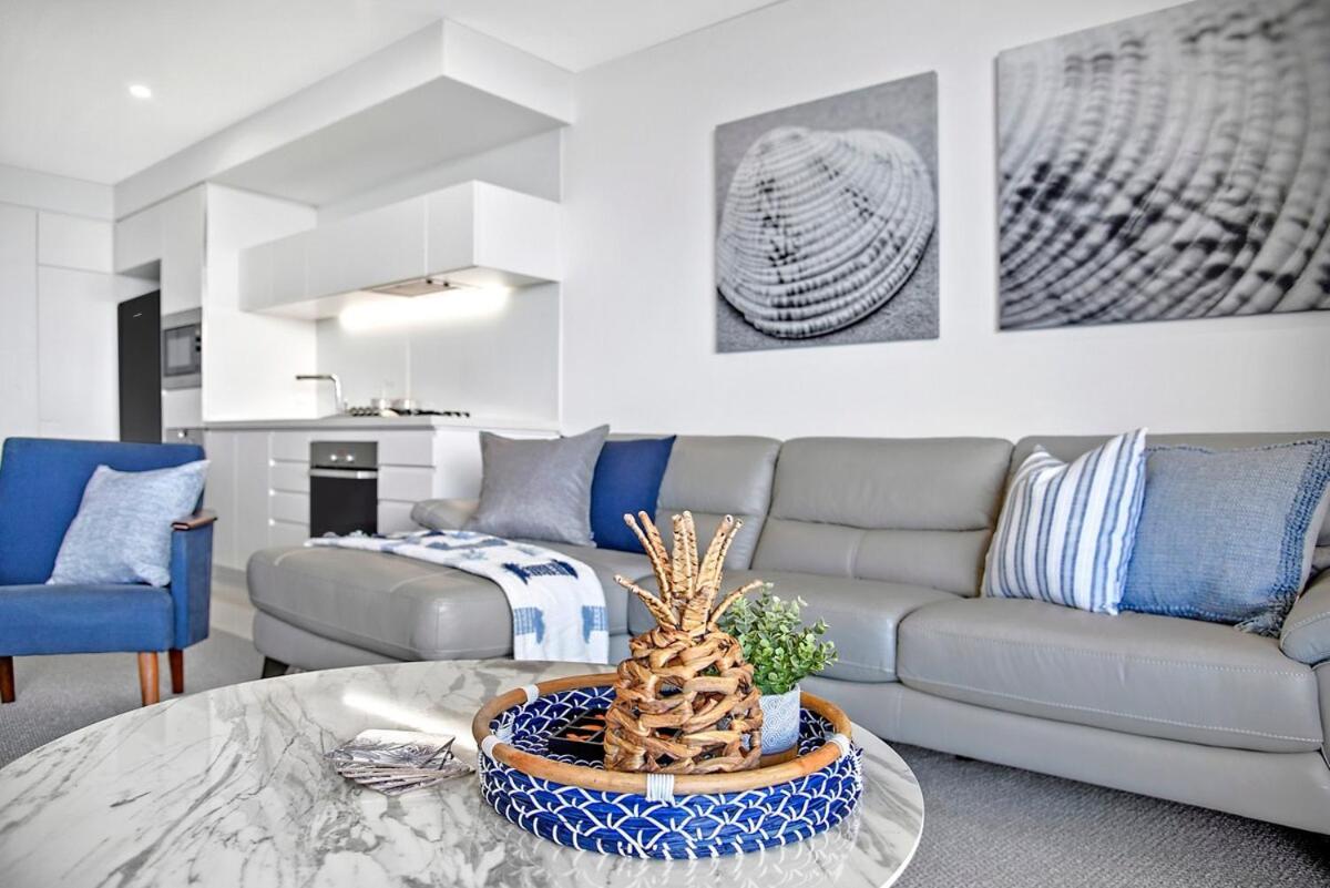 Beachside Luxury At Oracle 10706 Apartment